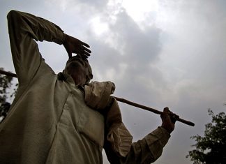 अपनी अनदेखी के चलते आखिरकार आक्रोशित हो ही गये हमारे अन्नदाता. Because of our ignorance finally our farmers have been provoked