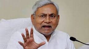 नितीश कुमार ने दिया मुख्यमंत्री पद से इस्तीफ़ा , कहा कफन में नहीं होती जेब Nitish Kumar resigns from Chief Minister's post,