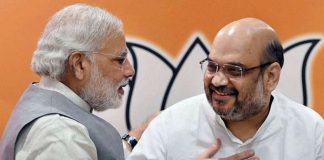 भरूच में बोले मोदी , केवल विकास ही हमारा मन्त्र bjp gives ticket to relative of the person who bought modi suit