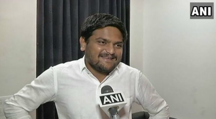 सीडी मामला : हार्दिक अब बड़ा हो गया हैं , उसे बदनाम करने में करोडो खर्च होते हैं hardik patel cd case