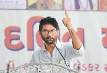 जिग्नेश ने गुजरात में कांग्रेस का ये प्लान फेल कर दिया jignesh failed the plan of congress in gujrat