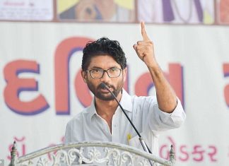 जिग्नेश ने गुजरात में कांग्रेस का ये प्लान फेल कर दिया jignesh failed the plan of congress in gujrat