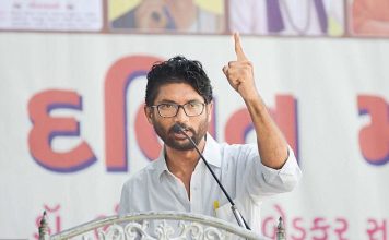 जिग्नेश ने गुजरात में कांग्रेस का ये प्लान फेल कर दिया jignesh failed the plan of congress in gujrat