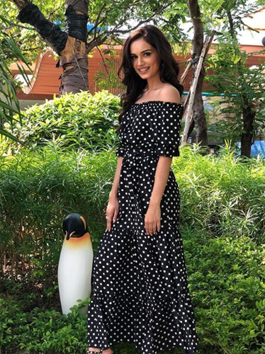 beautiful-pics-of-miss-world-manushi-chillar