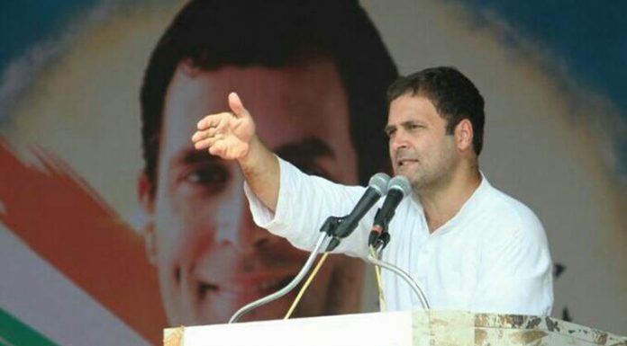 गुजरात चुनाव : महिलाओं पर अधिक हैं कांग्रेस का फोकस , जानिये क्यूं ? congress focusing more on women in gujrat elections