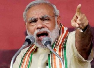 बनासकाठा में पीएम ने कांग्रेस को जमकर घेरा , मणिशंकर पर भी किया हमला PM attacks Congress banaskatha