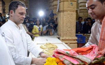 गुजरात चुनाव : मंदिर विवाद पे बोले राहुल , हम धर्म की दलाली नहीं करते rahul said on temple controversy