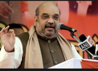 किसानो ने की अमित शाह की बोलती बंद, शाह नहीं दे पाए सवालों के जवाब Farmers stopped Amit Shah's speech, Shah did not answer questions