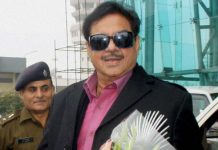 कांग्रेस में शामिल हो सकते है बीजेपी के स्टार नेता शत्रुघ्न सिन्हा, की कांग्रेस नेताओ की तारीफ BJP star leader Shatrughan Sinha can join congress