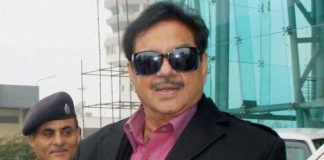 कांग्रेस में शामिल हो सकते है बीजेपी के स्टार नेता शत्रुघ्न सिन्हा, की कांग्रेस नेताओ की तारीफ BJP star leader Shatrughan Sinha can join congress