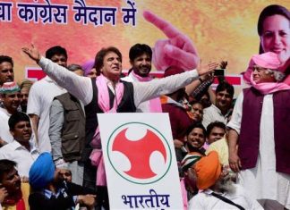 अब राज बब्बर ने अपने पद से इस्तीफा दे दिया Raj Babbar now resigns from his post