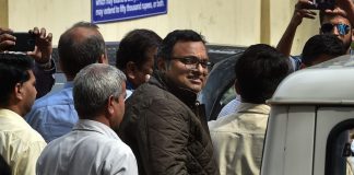 पांच दिन की सीबीआई रिमांड पर पी. चिदम्बरम के बेटे कीर्ति, जेल में मनायेगे होली P. Chidambaram's son Kirti, will celebrate Holi in jail