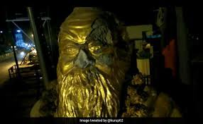 BJP leader expelled after breaking of the idol of Periyar,