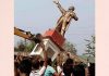 बीजेपी के आते ही त्रिपुरा में गिराई गई व्लादिमीर लेनिन की प्रतिमा, कई नेताओं के आये विवादित बयान Statue of Vladimir Lenin dropped in Tripura as soon as BJP came to power in tripura