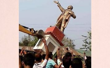 बीजेपी के आते ही त्रिपुरा में गिराई गई व्लादिमीर लेनिन की प्रतिमा, कई नेताओं के आये विवादित बयान Statue of Vladimir Lenin dropped in Tripura as soon as BJP came to power in tripura
