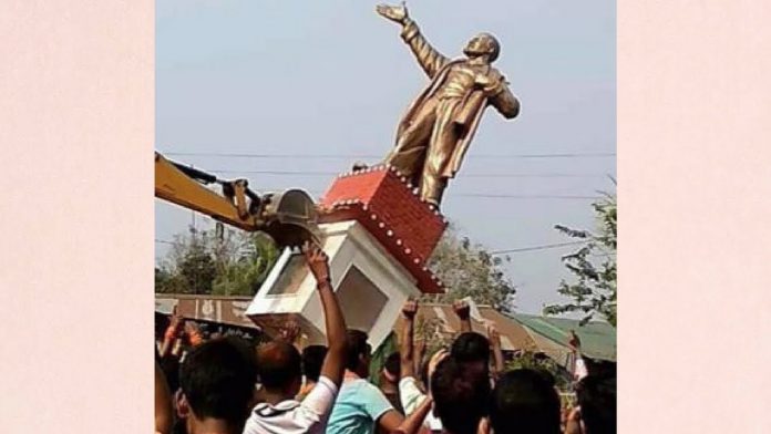 Statue of Vladimir Lenin dropped in Tripura as soon as BJP came to power in tripura