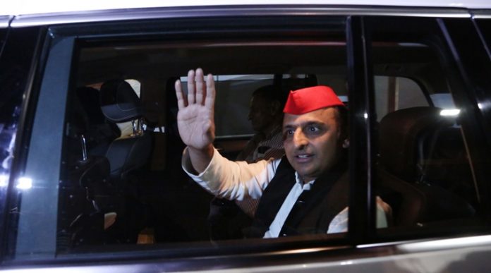 mayawati sends expensive car to akhilesh yadav after winning election