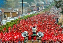 मुख्यमंत्री के आश्वासन के साथ वापिस लौटेगे किसान, वापिस जाने के लिए किया गया स्पेशल ट्रेनों का इंतजाम farmers returns after getting assurance of the Chief Minister.