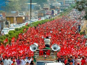 farmers returns after getting assurance of the Chief Minister.