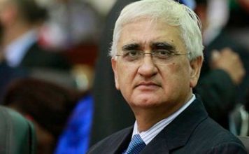 कांग्रेस के दामन पर लगे है मुसलमानों के खून के दाग: सलमान खुर्शीद muslims blood stains on congress says salman khurshid