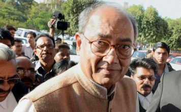 दिग्विजय सिंह ने पीएम से मागे 450 करोड़ रुपये दिग्विजय सिंह ने पीएम से मागे 450 करोड़ रुपये