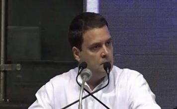 मोदी का नया नारा, बीजेपी नेताओं से बेटी बचाओ- राहुल गाँधी Modi's new slogan, save daughters from BJP leaders - Rahul Gandhi
