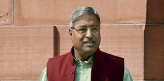 नए विहिप अध्यक्ष का अयोध्या भ्रमण, साथ में विनय कटियार के विवादित बोल The new VHP president's visit to Ayodhya