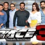 रेस 3: डायरेक्टर रेमो डिसूजा ने परफेक्ट शॉट लेने के लिए बॉबी को कराया ठंडे पानी में जंप…. Race 3: Director Remo D'Souza told Bobby to jump in cold water to take a perfect shot