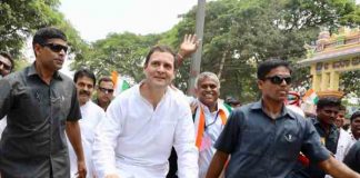 rahul commented on modi in a road show