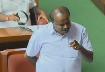 फ्लोर टेस्ट में पास हुए कुमारस्वामी, मिले इतने वोट, बीजेपी ने किया वाक्आउट Kumaraswamy passed the Floor Test, got so many votes, BJP did the walkout