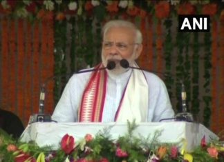 अपने चार साल पूरे होने पर मोदी ने लांच किया सर्वे, जनता से पूछी राय, साथ ही कांग्रेस पर साधा निशाना pm modi launched survey on completion of 4 years of his govt