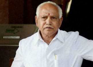 बहुमत नहीं इस्तीफ़ा दे सकते है येदुरप्पा, बीजेपी के लिए पांच बुरी खबरे Yeddyurappa may resign five bad news for BJP