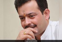 आध्यत्मिक गुरु भैयूजी महाराज ने गोली मारकर की खुदखुशी, शिवराज ने दिया था राज्यमंत्री का दर्जा Guru Bhaiyaji Maharaj shot himself