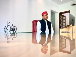 interesting facts related to Akhilesh Yadav