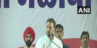 मोदी नहीं करते आडवानी की इज्जत- राहुल modi dont respect advani