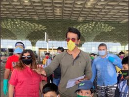 Actors share screenshot of money being demanded from workers in the name of Sonu Sood